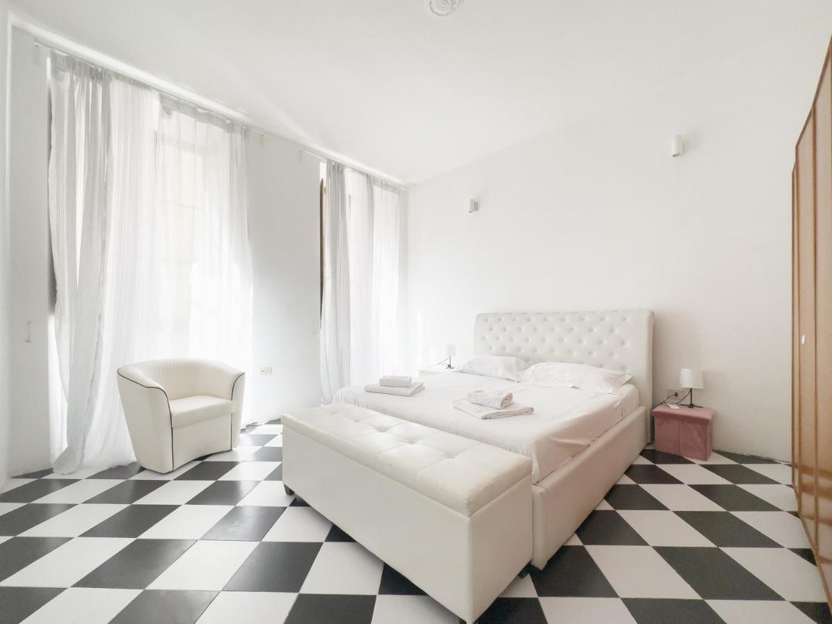 Domus Sant'Elena 2 Apartamento Roma Exterior foto